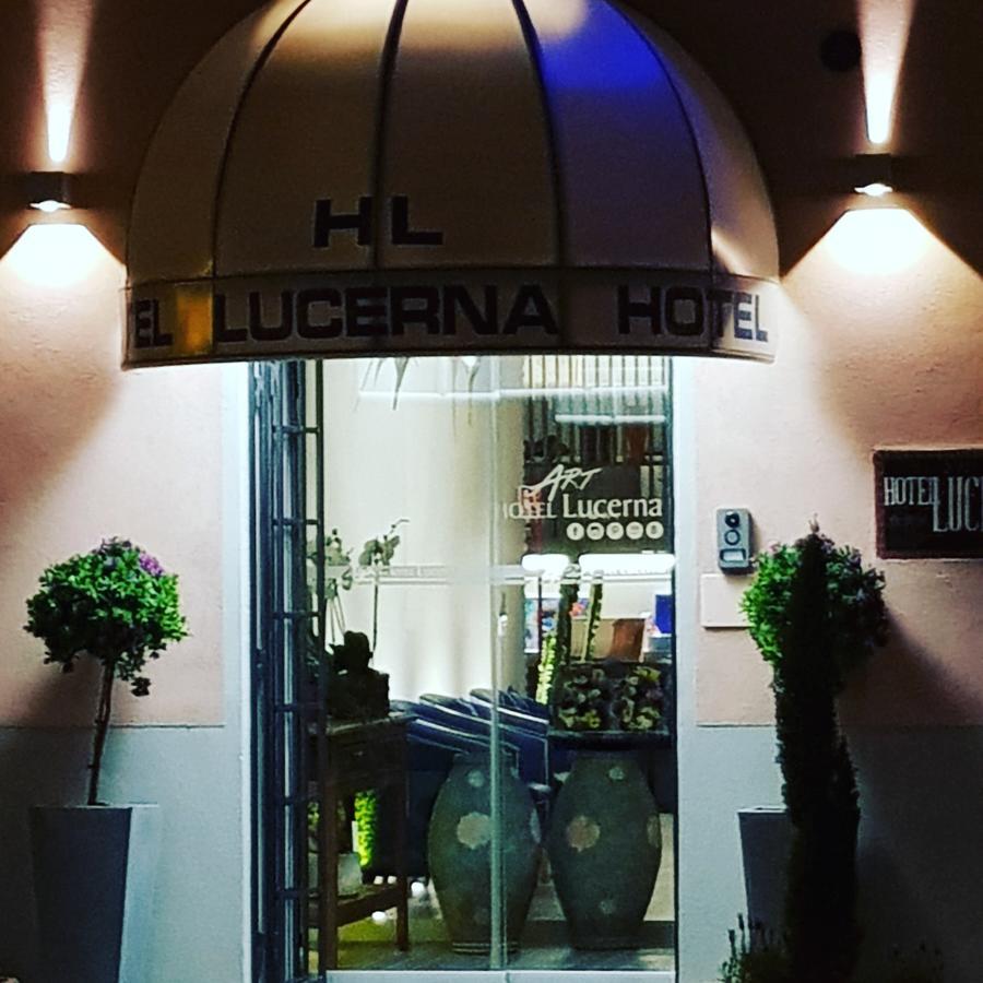 Hotel Lucerna Кастильоне дела Пеская Екстериор снимка